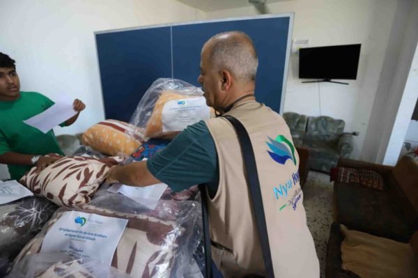 Comfort-Support-distribution-of-warmth-aid-for-displaced-people